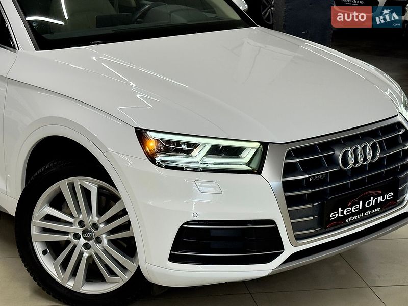 Позашляховик / Кросовер Audi Q5 2019 в Миколаєві