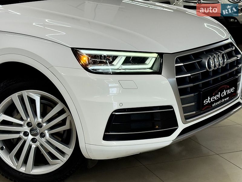 Позашляховик / Кросовер Audi Q5 2019 в Миколаєві