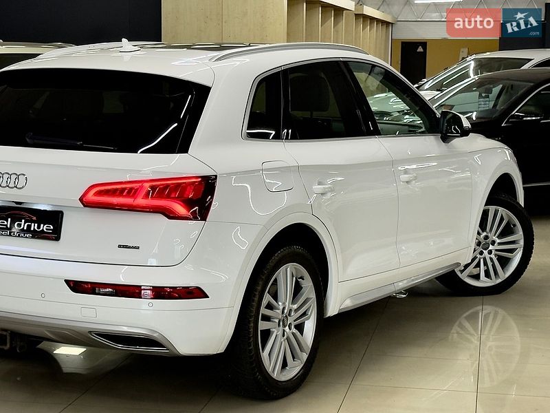 Позашляховик / Кросовер Audi Q5 2019 в Миколаєві