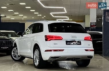 Позашляховик / Кросовер Audi Q5 2019 в Миколаєві
