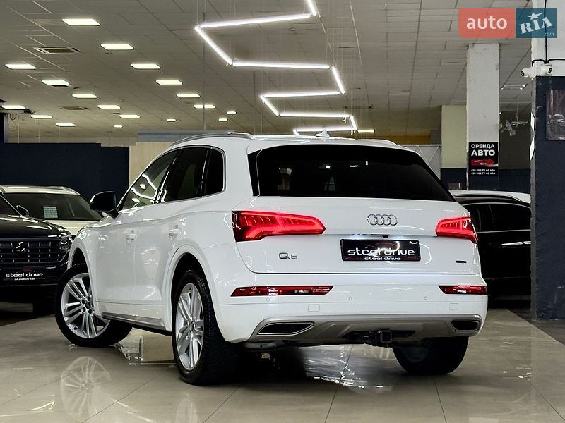Позашляховик / Кросовер Audi Q5 2019 в Миколаєві