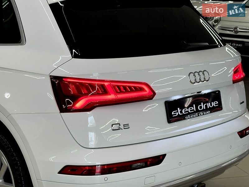 Позашляховик / Кросовер Audi Q5 2019 в Миколаєві