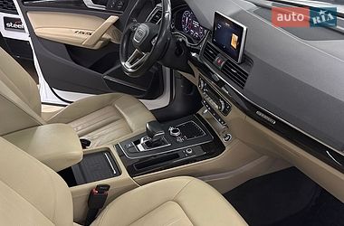 Позашляховик / Кросовер Audi Q5 2019 в Миколаєві