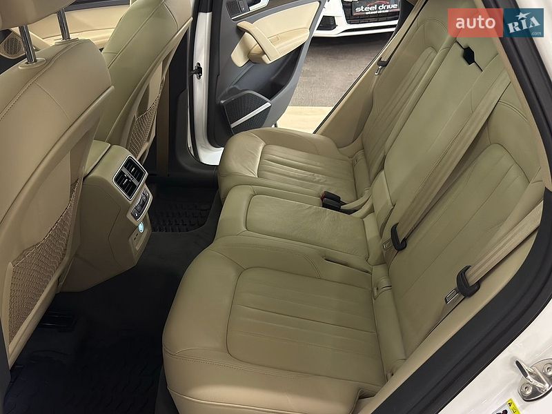 Позашляховик / Кросовер Audi Q5 2019 в Миколаєві