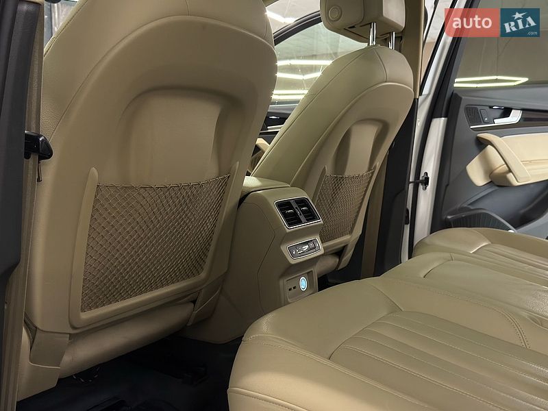 Позашляховик / Кросовер Audi Q5 2019 в Миколаєві