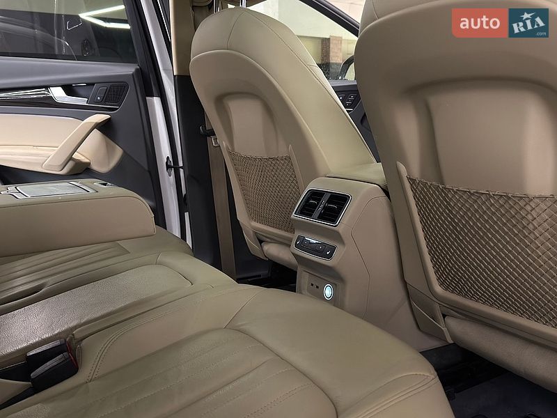 Позашляховик / Кросовер Audi Q5 2019 в Миколаєві