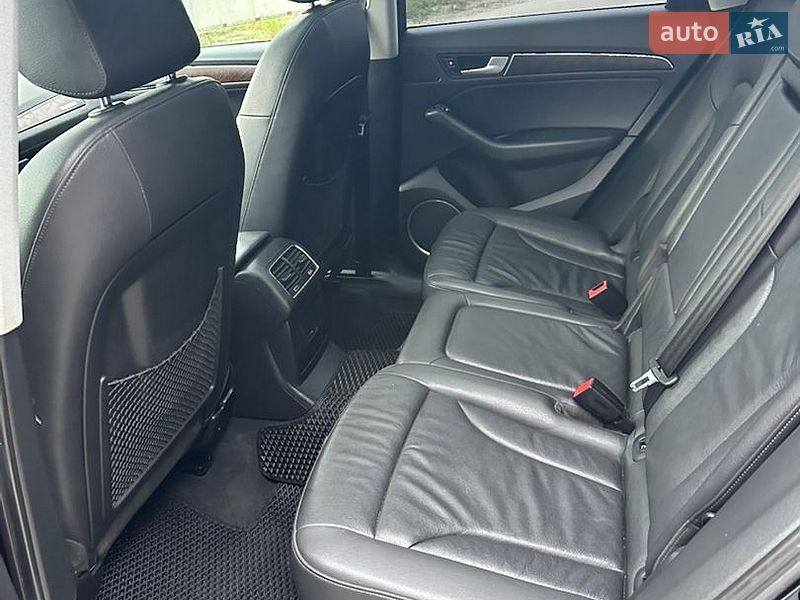 Внедорожник / Кроссовер Audi Q5 2013 в Корсуне-Шевченковском