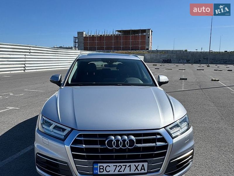 Позашляховик / Кросовер Audi Q5 2017 в Львові фото 3 Позашляховик / Кросовер Audi Q5 2017 в Львові