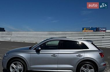 Позашляховик / Кросовер Audi Q5 2017 в Львові фото 5 Позашляховик / Кросовер Audi Q5 2017 в Львові