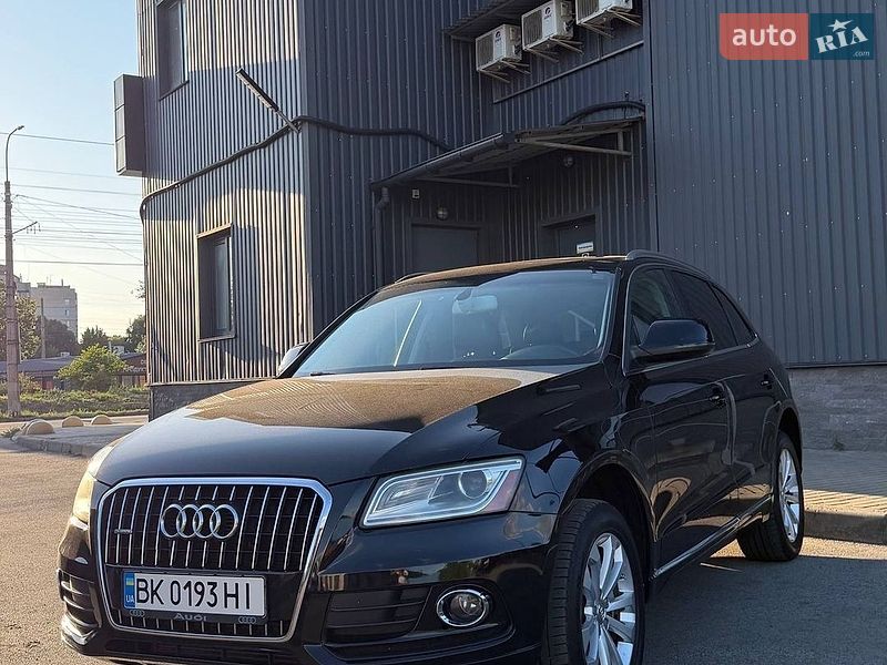 Внедорожник / Кроссовер Audi Q5 2013 в Чернигове
