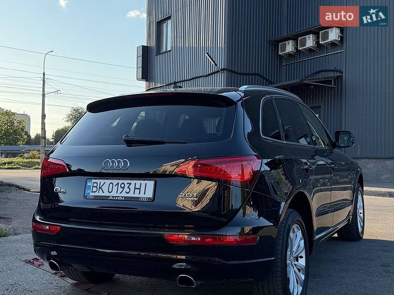 Внедорожник / Кроссовер Audi Q5 2013 в Чернигове
