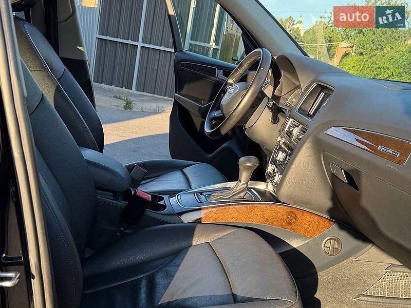 Внедорожник / Кроссовер Audi Q5 2013 в Чернигове