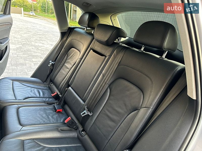 Внедорожник / Кроссовер Audi Q5 2015 в Дрогобыче