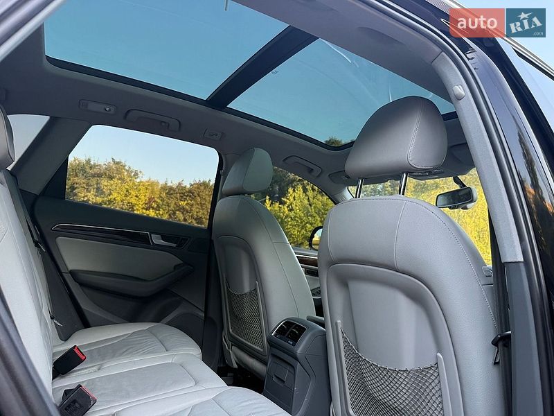 Внедорожник / Кроссовер Audi Q5 2015 в Ровно