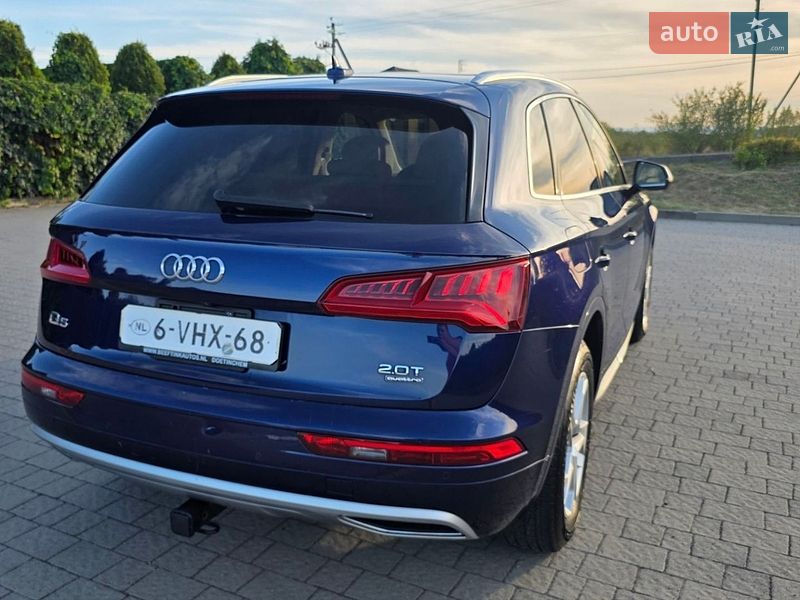 Внедорожник / Кроссовер Audi Q5 2018 в Стрые