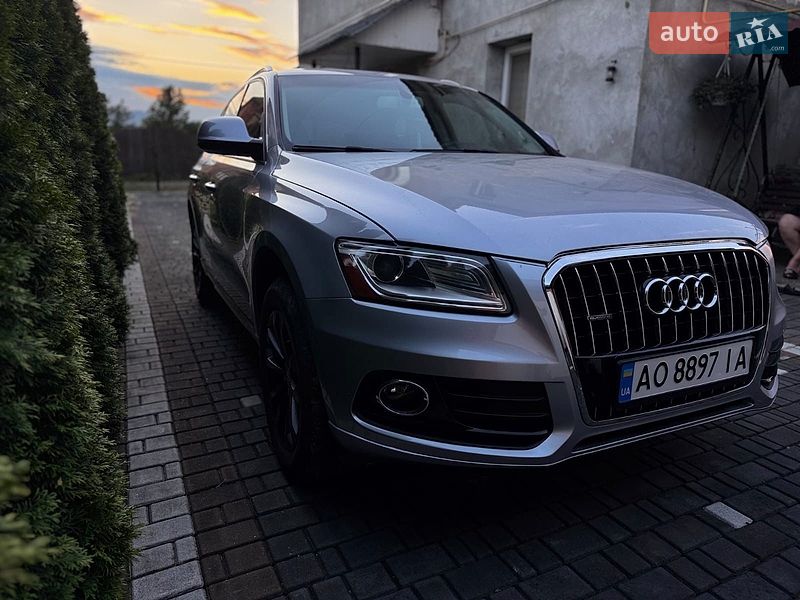 Внедорожник / Кроссовер Audi Q5 2015 в Тячеве