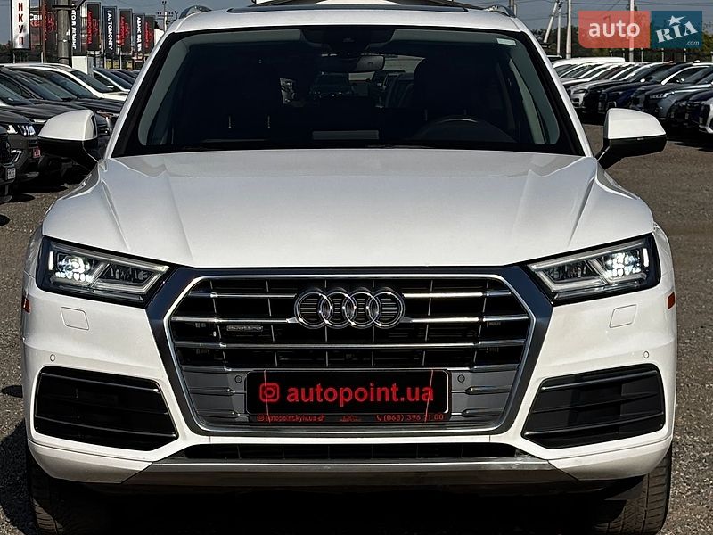 Внедорожник / Кроссовер Audi Q5 2020 в Белогородке
