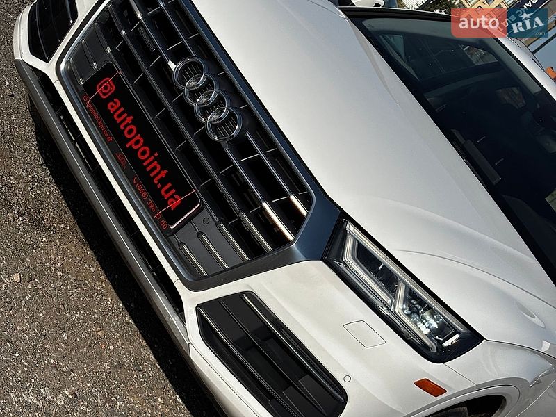 Внедорожник / Кроссовер Audi Q5 2020 в Белогородке