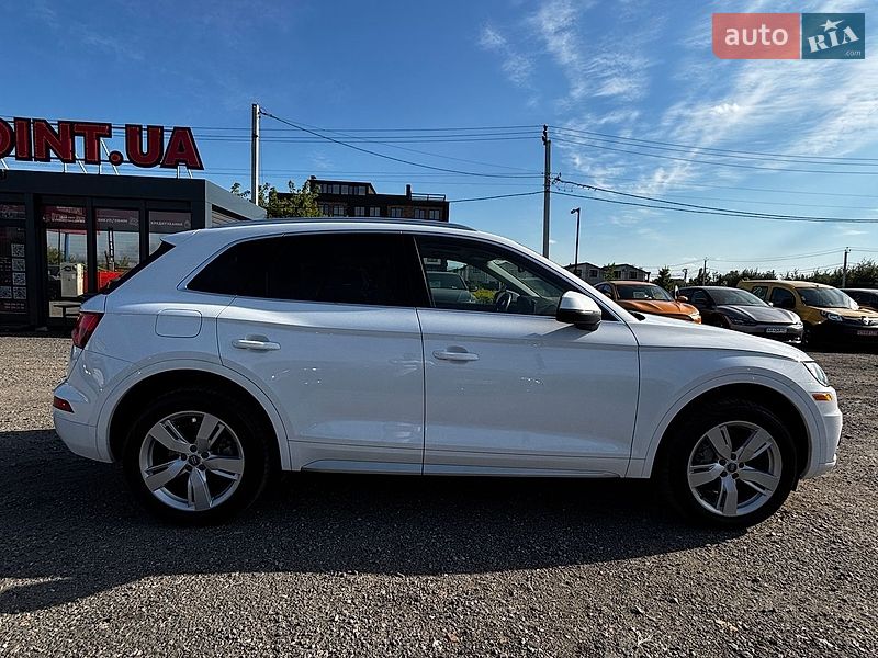 Внедорожник / Кроссовер Audi Q5 2020 в Белогородке