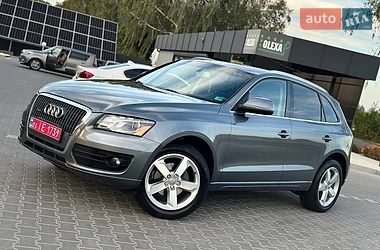 Внедорожник / Кроссовер Audi Q5 2011 в Владимире