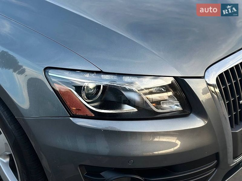 Внедорожник / Кроссовер Audi Q5 2011 в Владимире