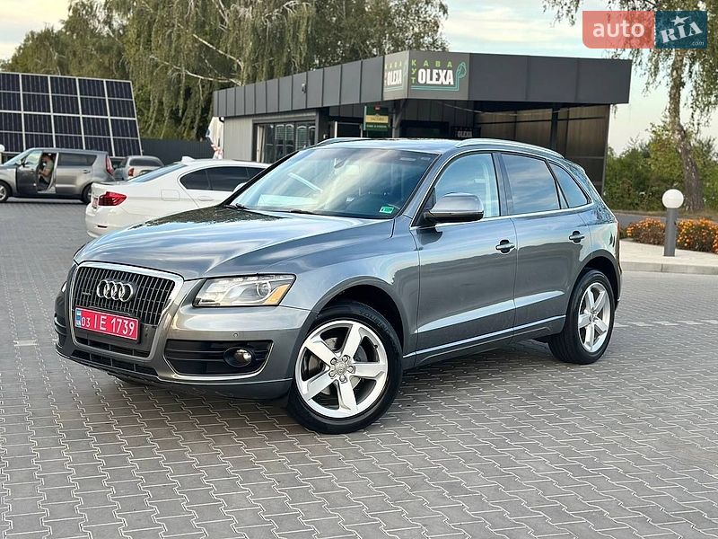 Внедорожник / Кроссовер Audi Q5 2011 в Владимире