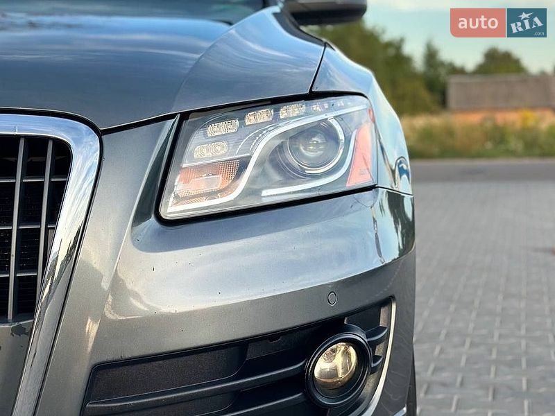 Внедорожник / Кроссовер Audi Q5 2011 в Владимире