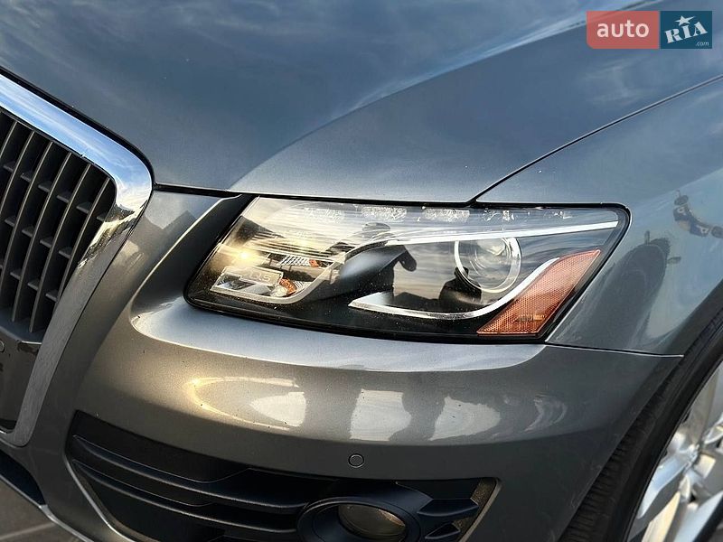 Внедорожник / Кроссовер Audi Q5 2011 в Владимире