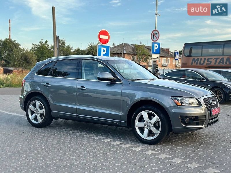 Внедорожник / Кроссовер Audi Q5 2011 в Владимире