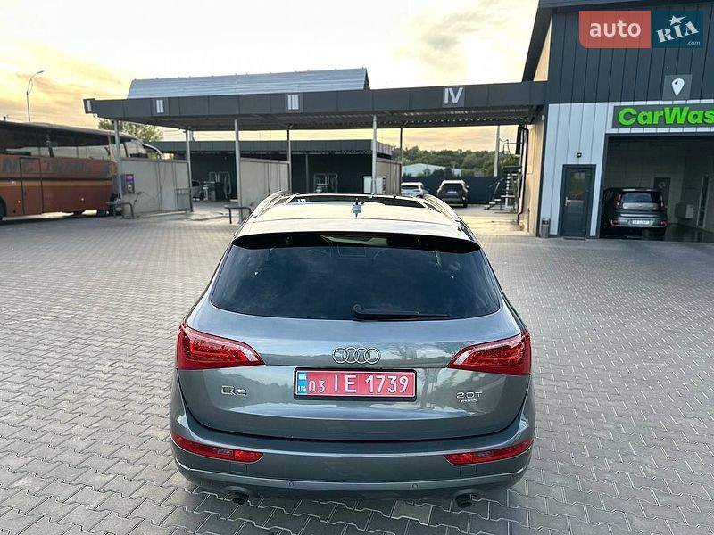 Внедорожник / Кроссовер Audi Q5 2011 в Владимире