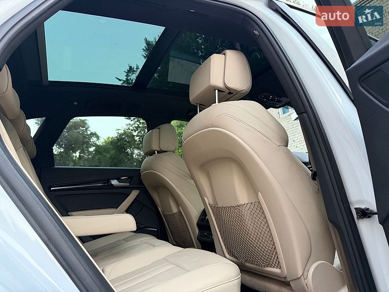 Внедорожник / Кроссовер Audi Q5 2020 в Каменском
