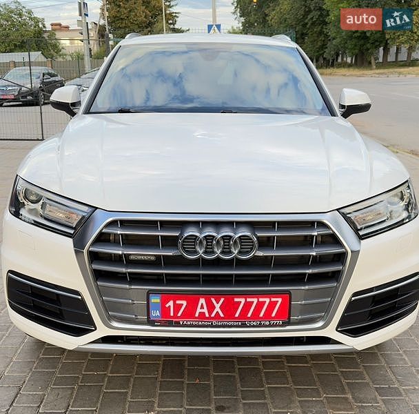 Позашляховик / Кросовер Audi Q5 2019 в Полтаві фото Позашляховик / Кросовер Audi Q5 2019 в Полтаві