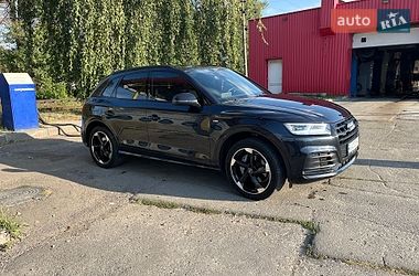 Внедорожник / Кроссовер Audi Q5 2020 в Киеве
