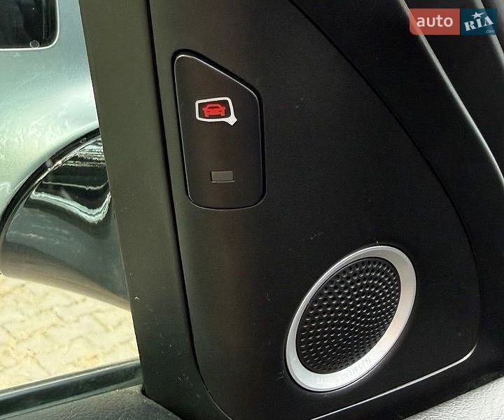 Позашляховик / Кросовер Audi Q5 2015 в Новояворівську