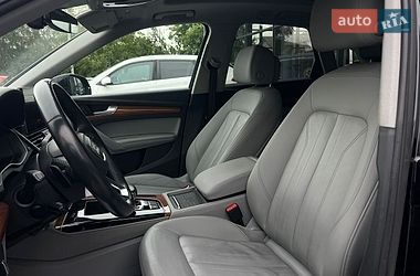 Внедорожник / Кроссовер Audi Q5 2021 в Ивано-Франковске