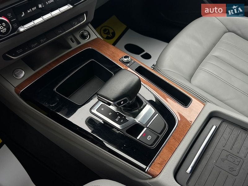Внедорожник / Кроссовер Audi Q5 2021 в Ивано-Франковске