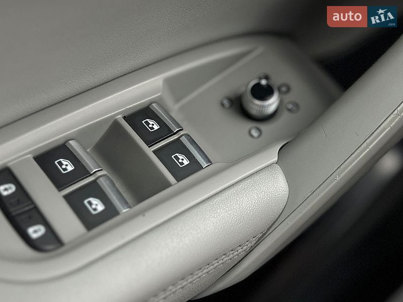 Внедорожник / Кроссовер Audi Q5 2021 в Ивано-Франковске