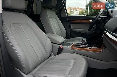 Внедорожник / Кроссовер Audi Q5 2021 в Ивано-Франковске
