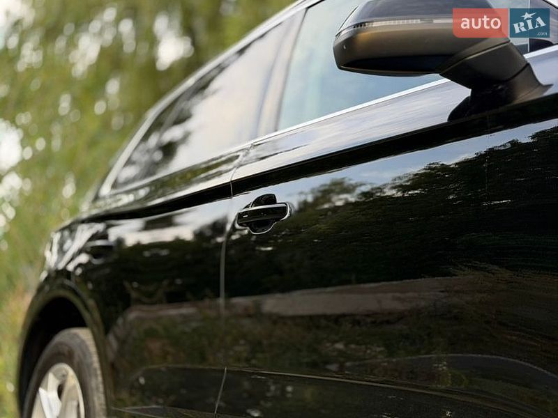 Внедорожник / Кроссовер Audi Q5 2019 в Самборе