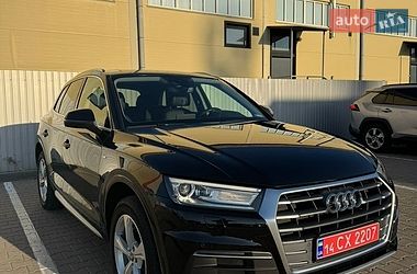 Внедорожник / Кроссовер Audi Q5 2019 в Киеве