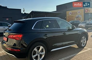Внедорожник / Кроссовер Audi Q5 2019 в Киеве