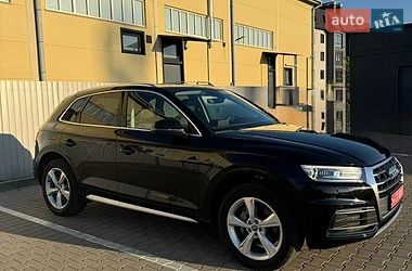 Внедорожник / Кроссовер Audi Q5 2019 в Киеве