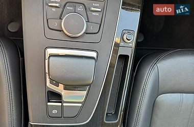 Внедорожник / Кроссовер Audi Q5 2019 в Киеве