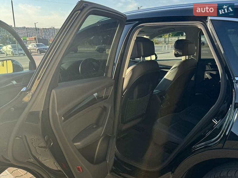 Внедорожник / Кроссовер Audi Q5 2019 в Киеве