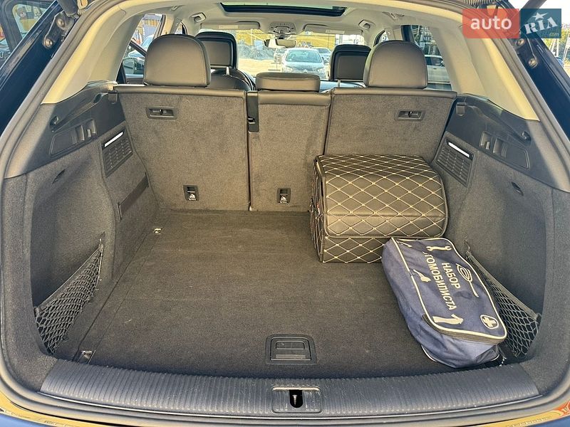 Внедорожник / Кроссовер Audi Q5 2019 в Киеве