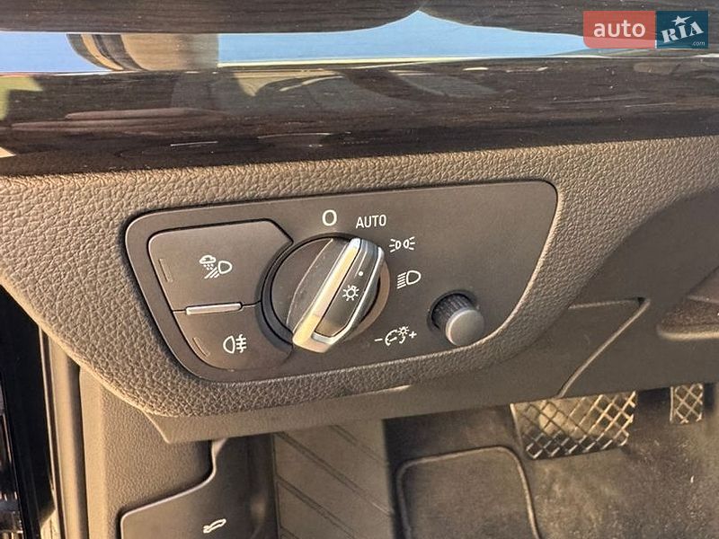 Внедорожник / Кроссовер Audi Q5 2019 в Киеве