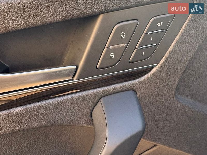 Внедорожник / Кроссовер Audi Q5 2019 в Киеве