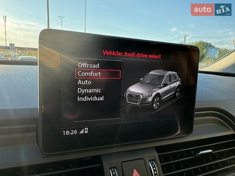 Внедорожник / Кроссовер Audi Q5 2019 в Киеве