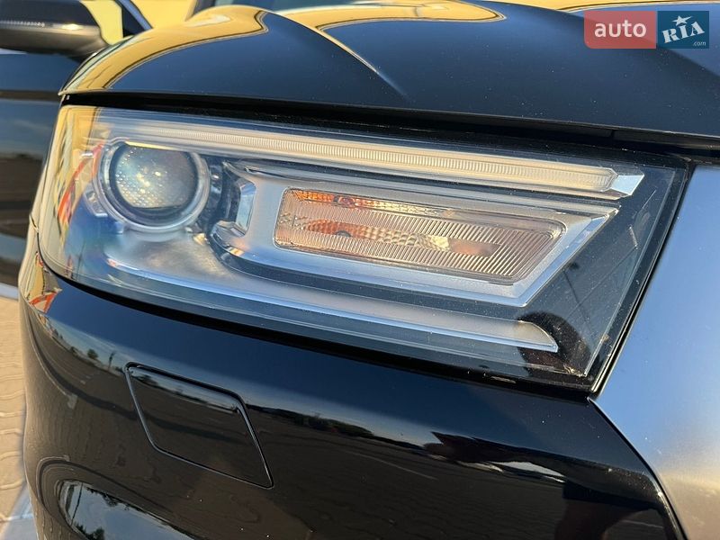 Внедорожник / Кроссовер Audi Q5 2019 в Киеве