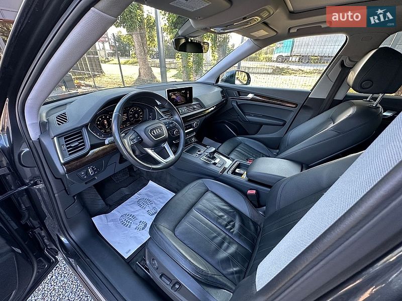 Позашляховик / Кросовер Audi Q5 2018 в Стрию
